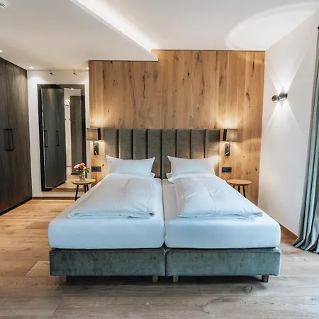 Hotel Vital Kristall 4*