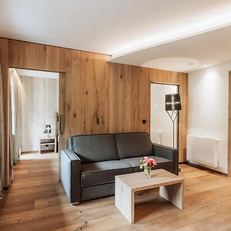 Hotel Vital Kristall 4*