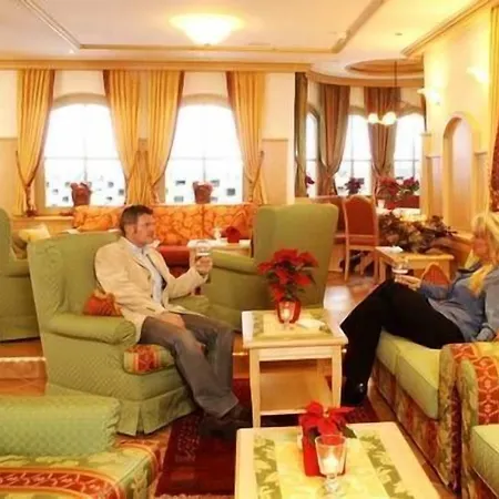 Vital Kristall Hotel 4*