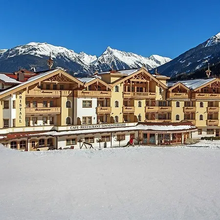 Vital Kristall Hotel 4*