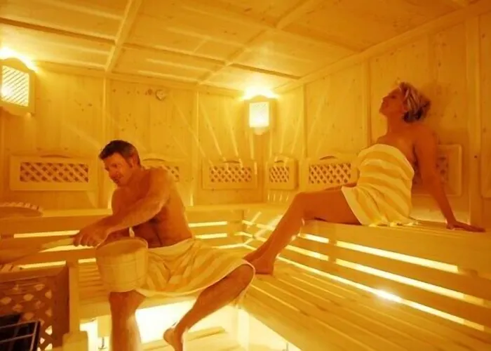 Vital Kristall Hotel 4*