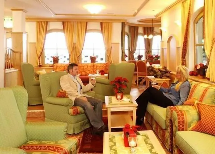 Vital Kristall Hotel 4*